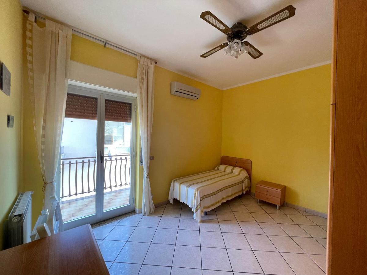 Pipa'S Suntrap Apartman Taormina Kültér fotó